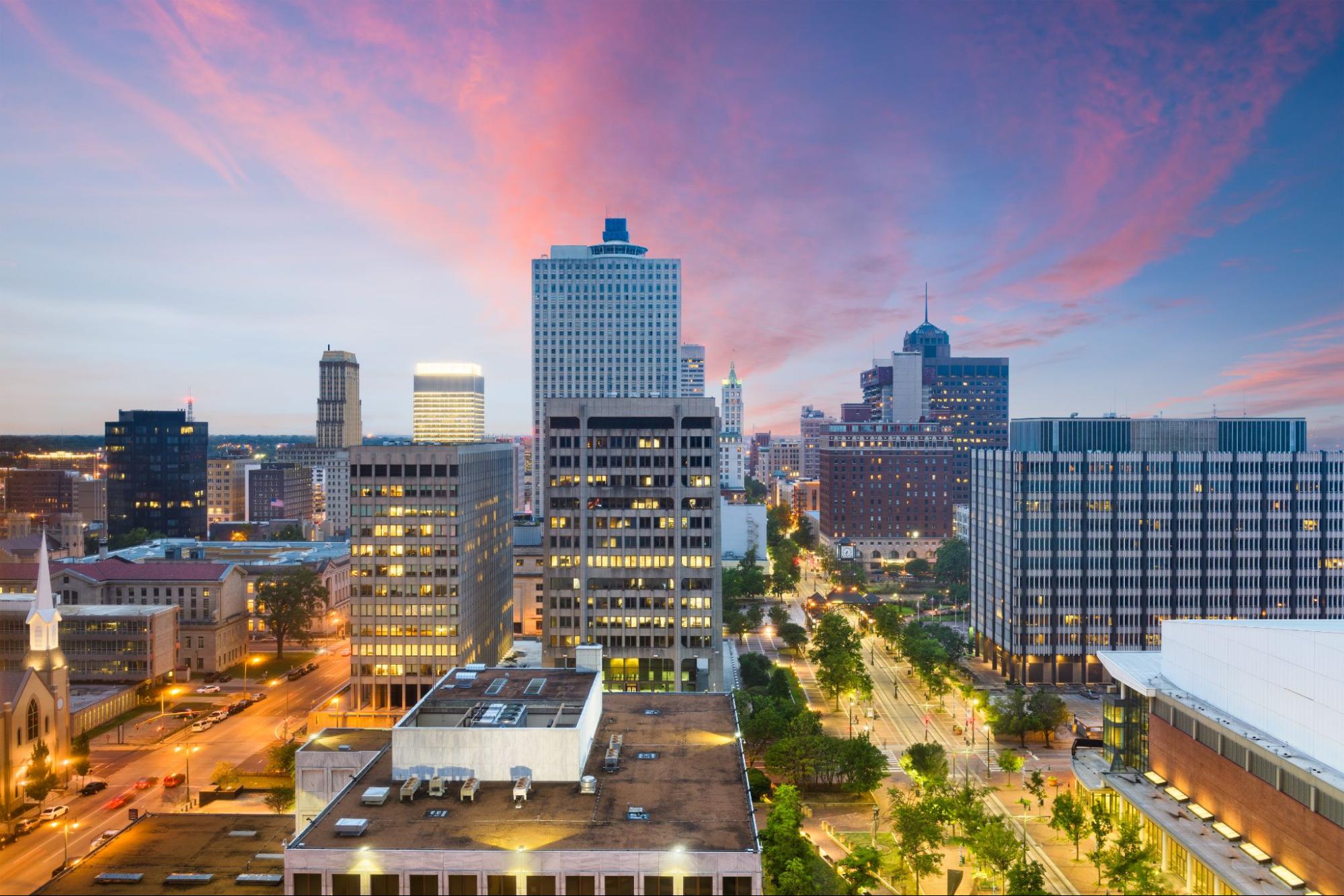 Navigating the Commercial Real Estate Market in Memphis